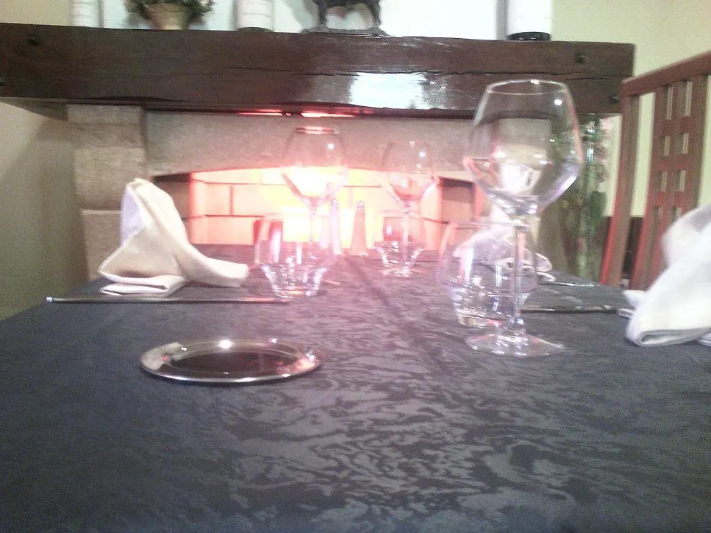 Logis Hotel Des Voyageurs Restaurant La Bonne Tabl'Hay Livron-sur-Drome