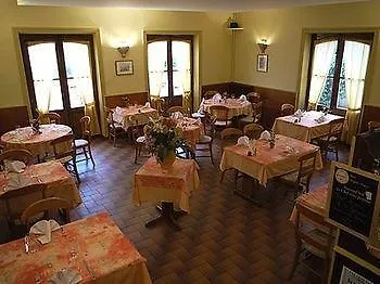 Logis Hotel Des Voyageurs Restaurant La Bonne Tabl'Hay Livron-sur-Drome
